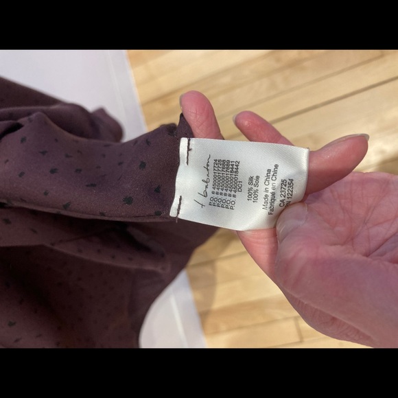 Aritzia Babaton plum with black dots silk blouse - Picture 4 of 7